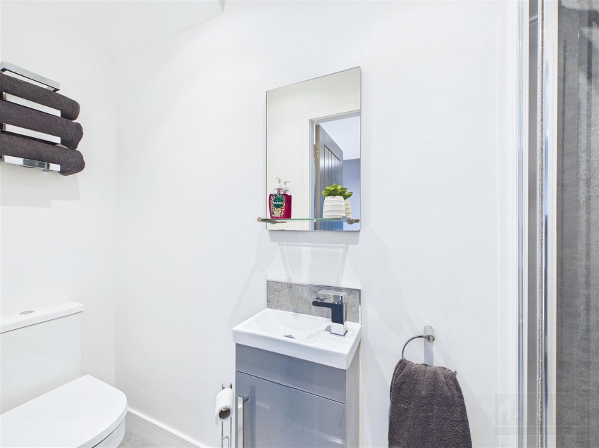 Images for 4 Cairngorm Avenue, Aviemore