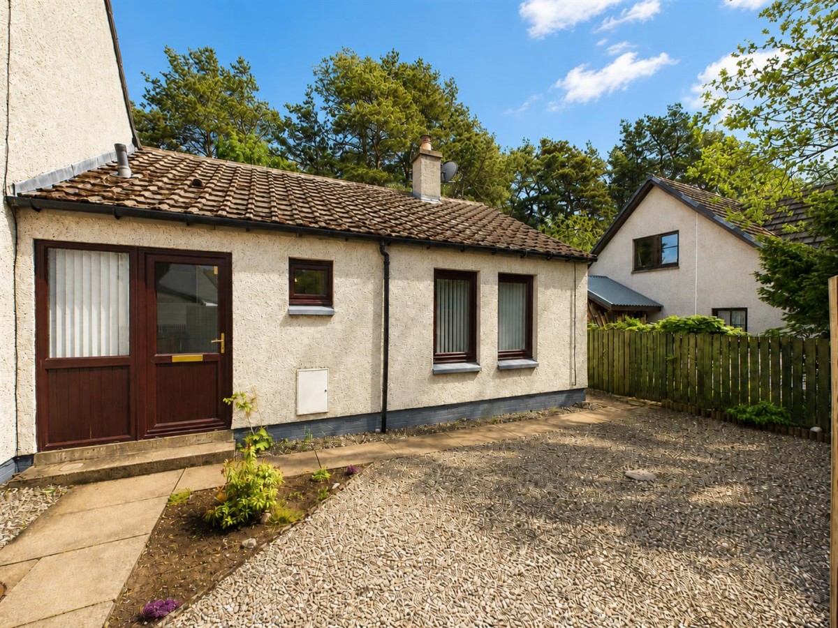 Images for 3 Ellanwood Court, Carrbridge EAID:massoncairnsltdapi BID:1