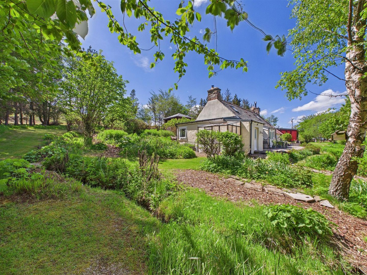 Images for Carnside, Gallowhill, Glenlivet EAID:massoncairnsltdapi BID:1