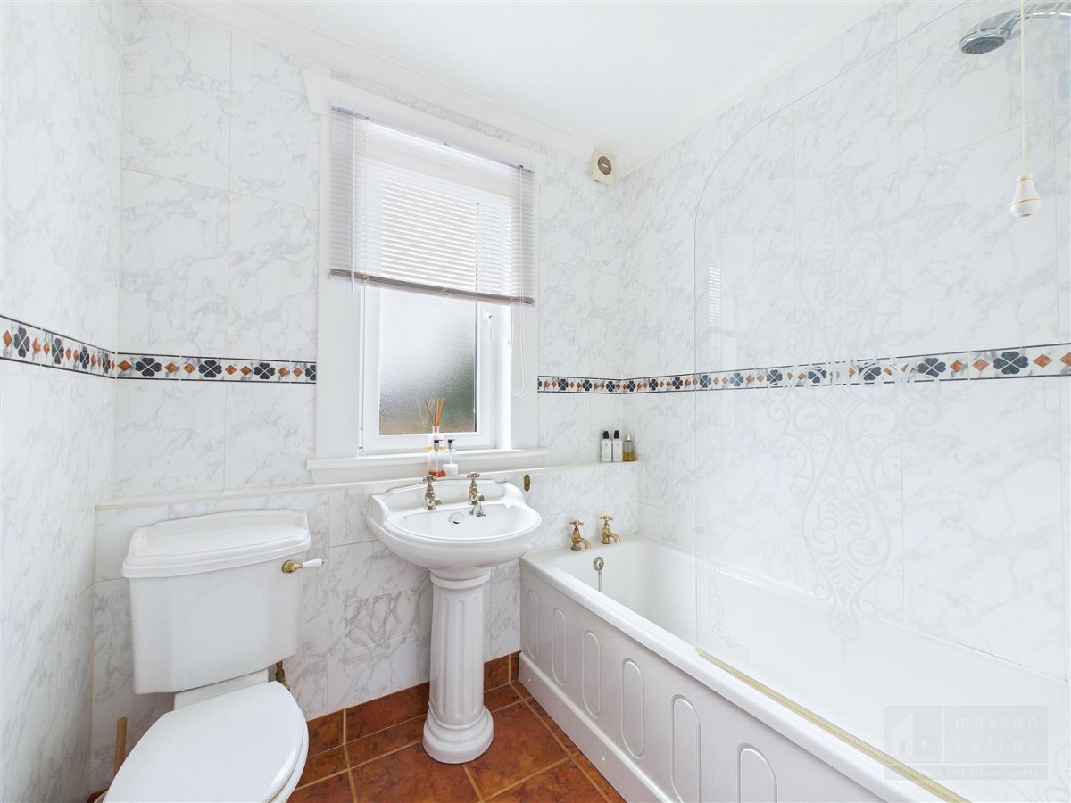 Images for 1 Cairngorm Avenue, Aviemore EAID:massoncairnsltdapi BID:1