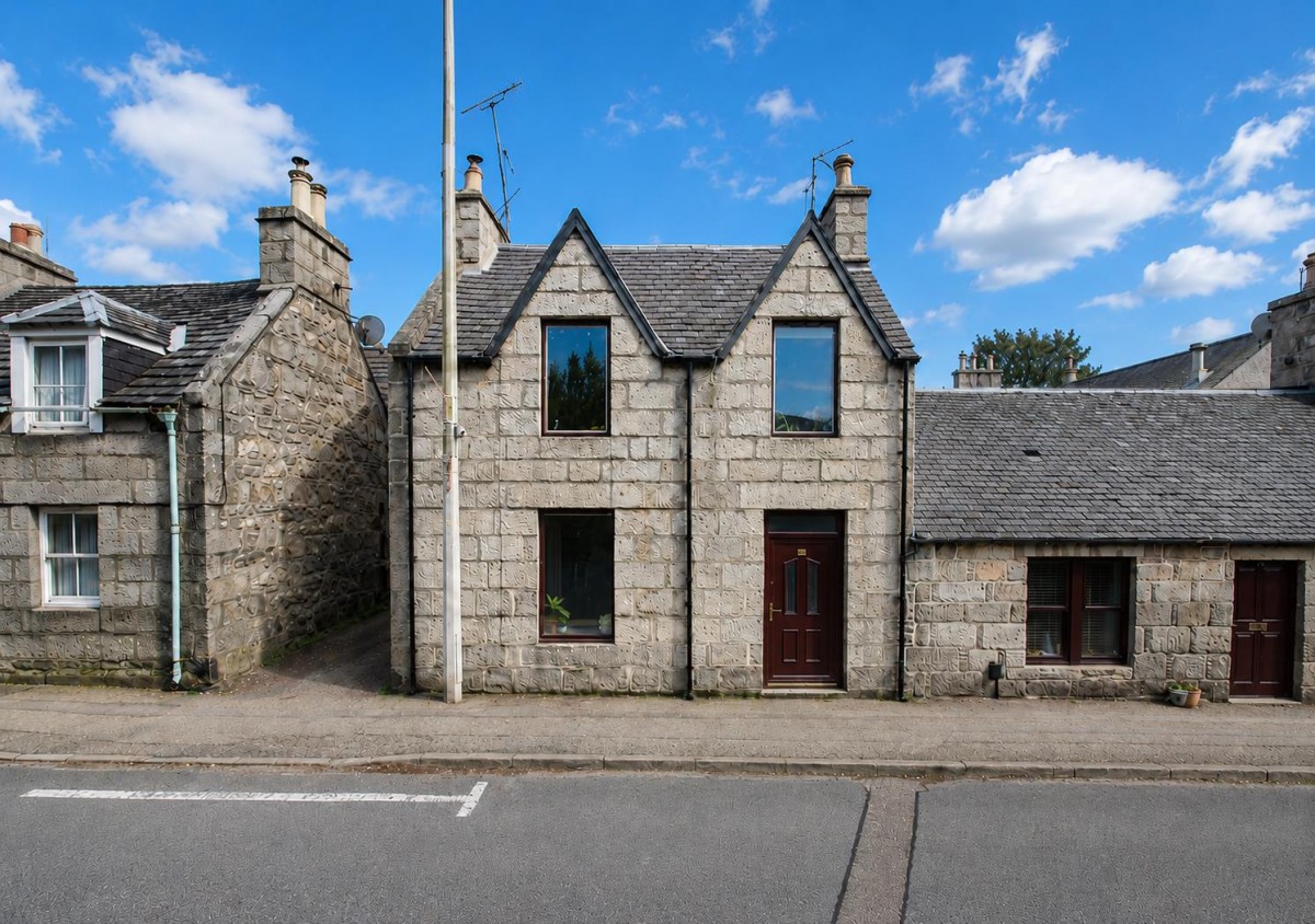 Images for High Street, Grantown On Spey EAID:massoncairnsltdapi BID:1