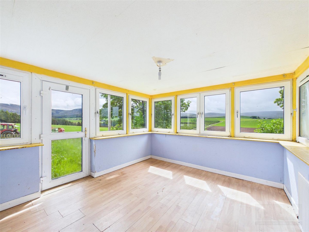 Images for Chapeltown EAID:massoncairnsltdapi BID:1