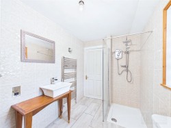 Images for Chapeltown