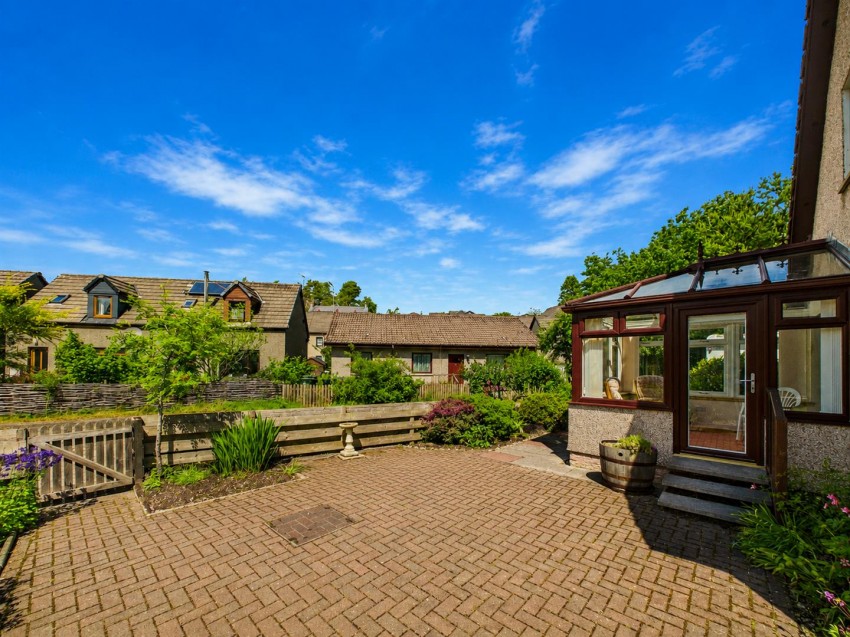 Images for Caistealtyne, 10 Manse Road, Kingussie