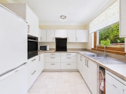 Images for Caistealtyne, 10 Manse Road, Kingussie