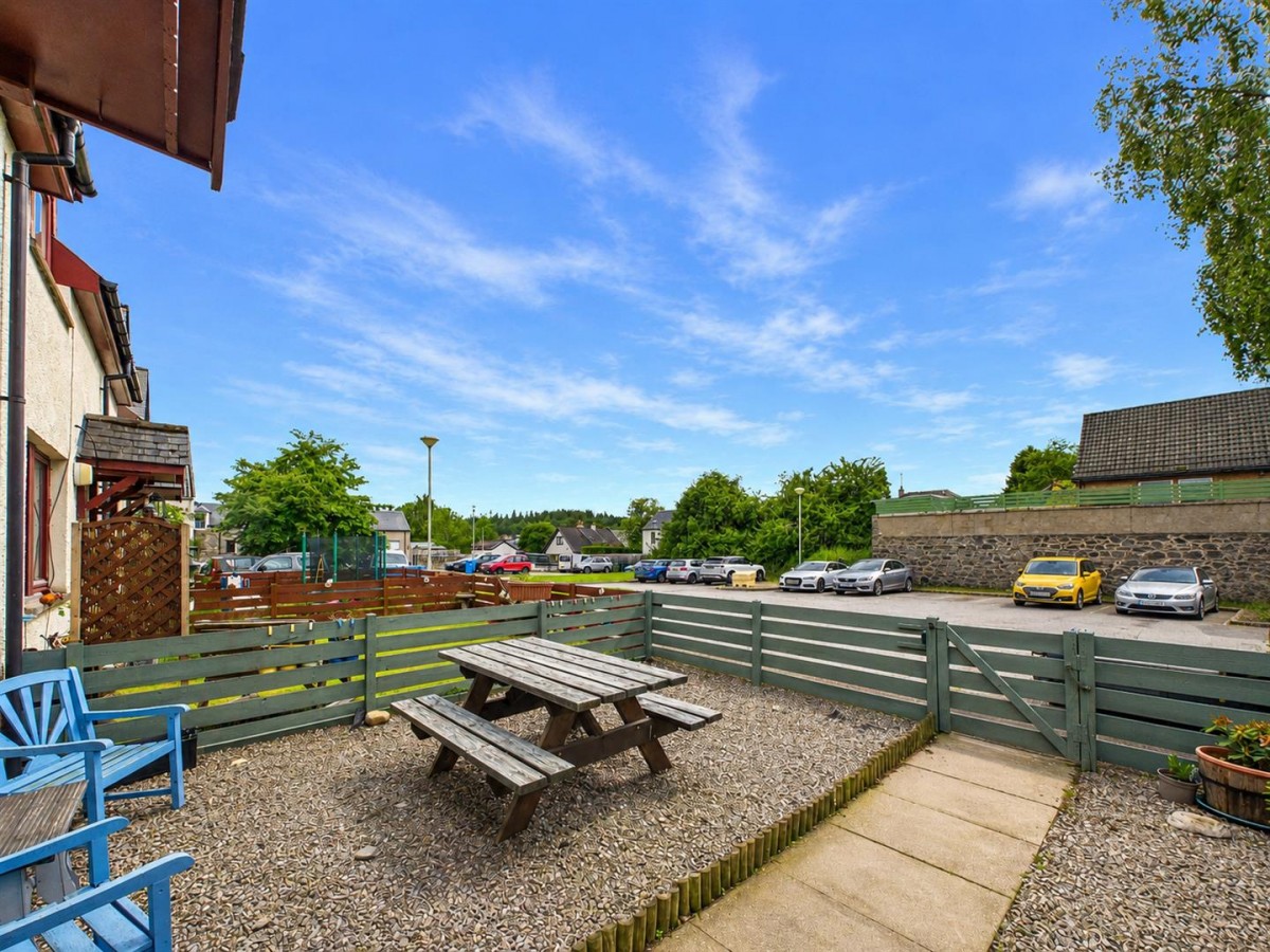 Images for 2 Chapel Court, Grantown on Spey EAID:massoncairnsltdapi BID:1