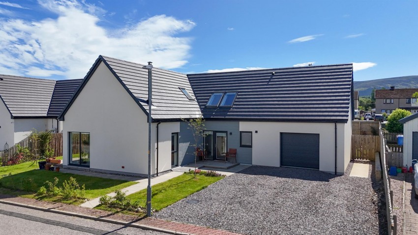 Images for 4 Auchroisk Place, Cromdale, Grantown on Spey