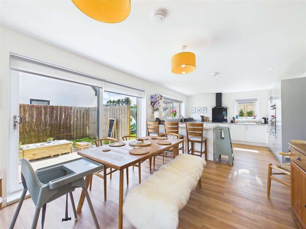 Images for 4 Auchroisk Place, Cromdale, Grantown on Spey EAID:massoncairnsltdapi BID:1