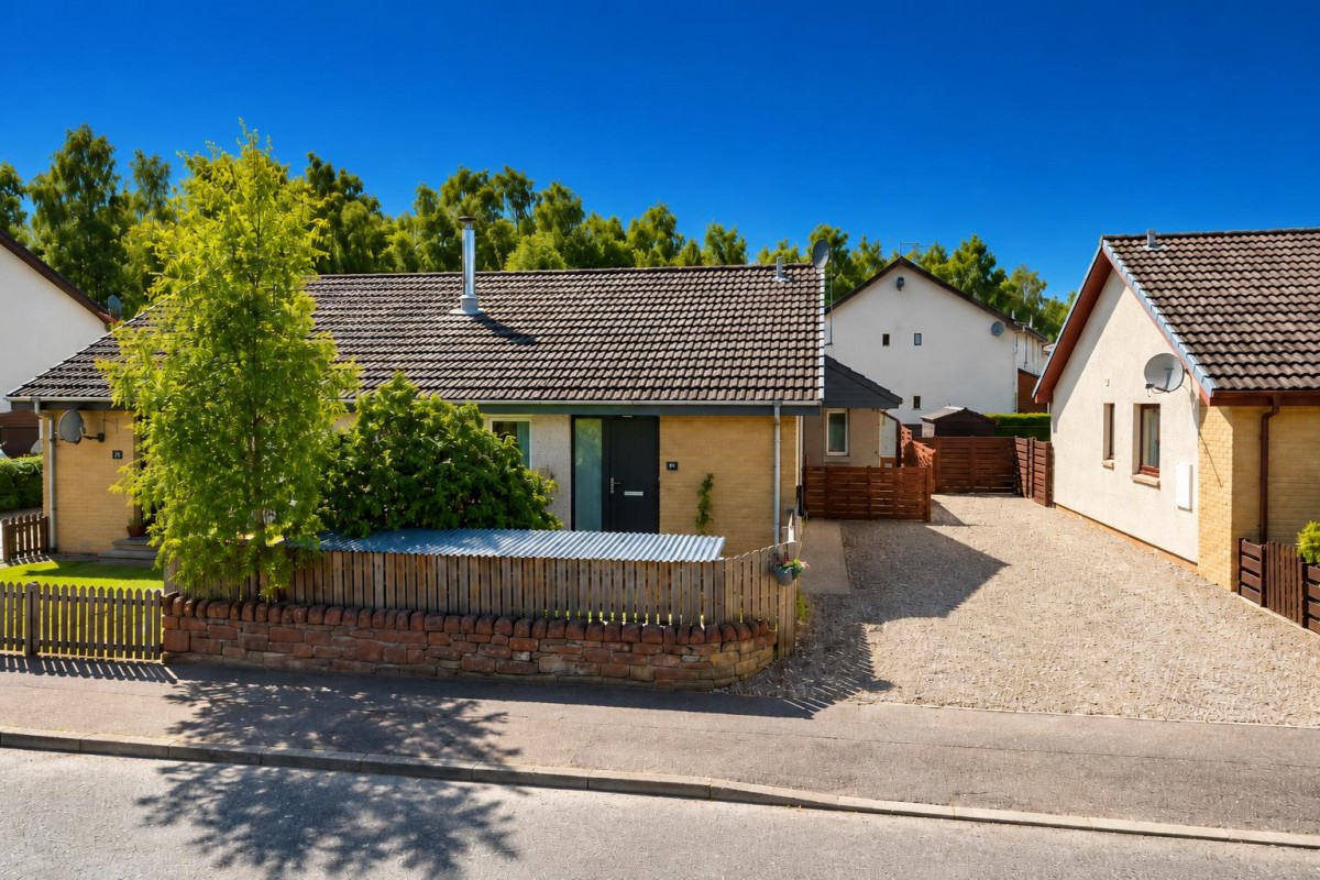 Images for 85 Corrour Road, Aviemore EAID:massoncairnsltdapi BID:1
