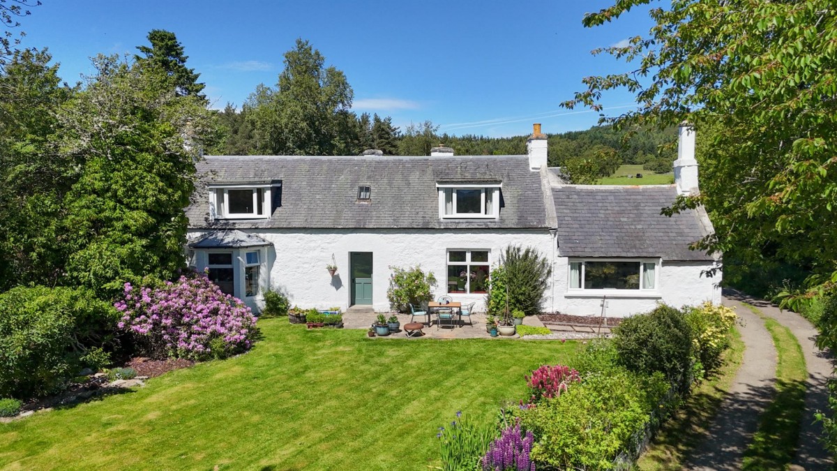 Images for Upper Finlarig, Dulnain Bridge, Grantown on Spey EAID:massoncairnsltdapi BID:1
