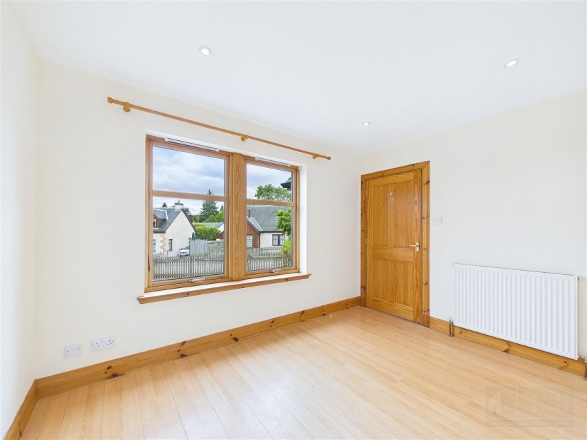 Images for 8 Woodburn Drive, Grantown On Spey