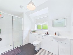 Images for 16 Patterson Place, High Burnside, Aviemore