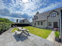 Images for 16 Patterson Place, High Burnside, Aviemore
