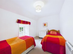 Images for 22 The Square, Grantown on Spey