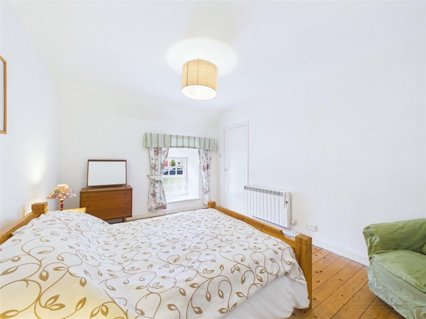 Images for 22 The Square, Grantown on Spey