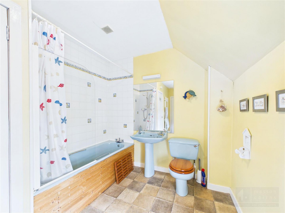 Images for 22 The Square, Grantown on Spey EAID:massoncairnsltdapi BID:1