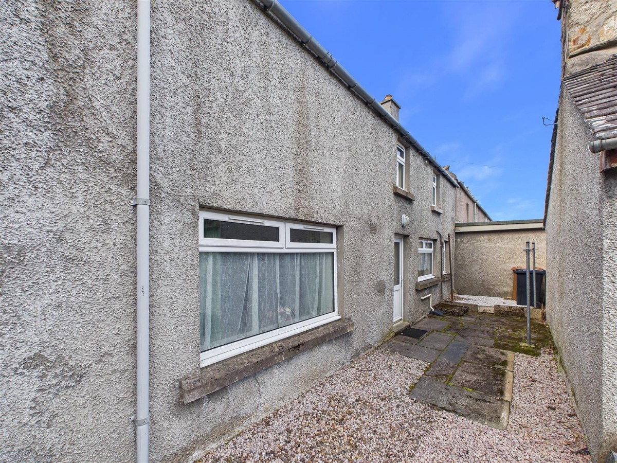 Images for 22 The Square, Grantown on Spey EAID:massoncairnsltdapi BID:1