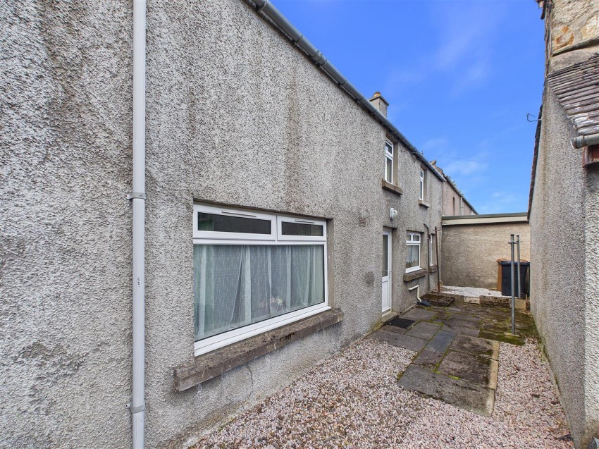 Images for 22 The Square, Grantown on Spey