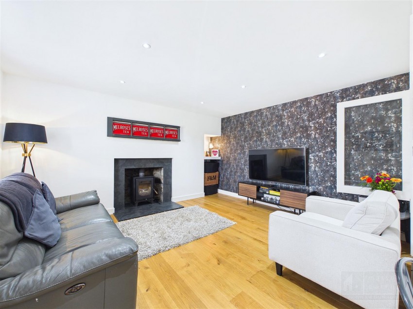 Images for 122 High Street, Grantown on Spey