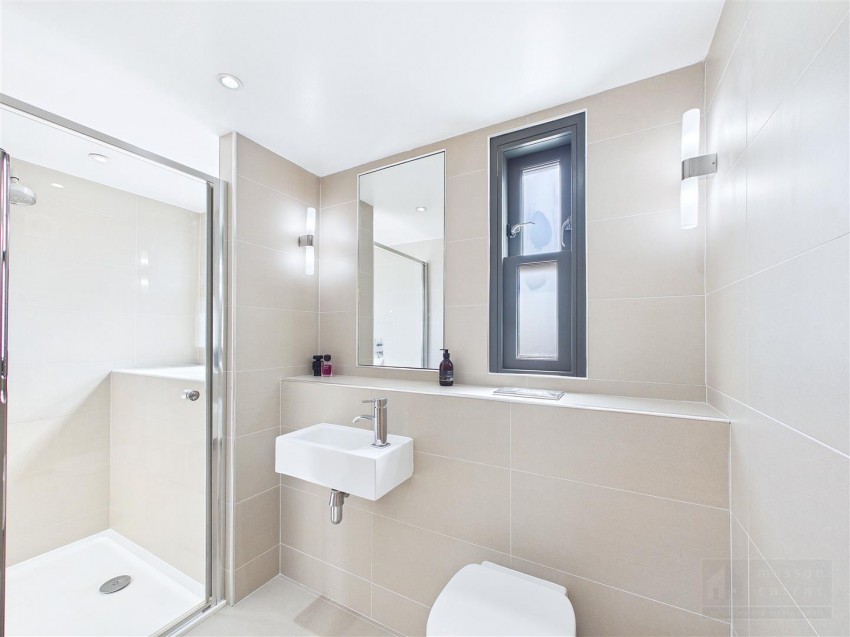 Images for 122 High Street, Grantown on Spey