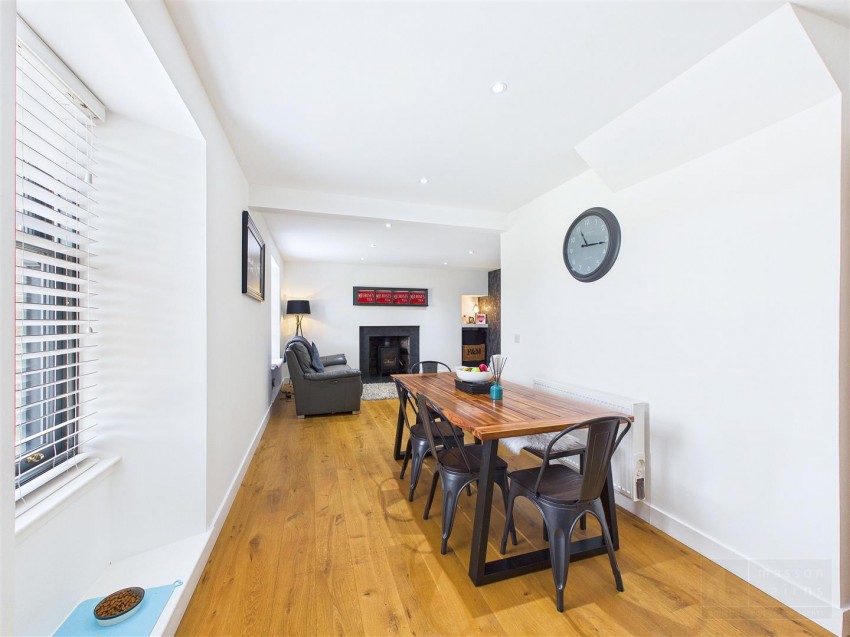 Images for 122 High Street, Grantown on Spey