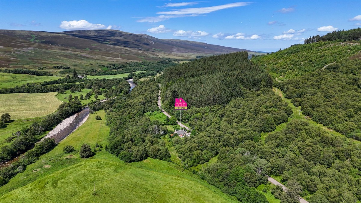 Images for Kirkton Cottage, Kirkmichael, Ballindalloch EAID:massoncairnsltdapi BID:1