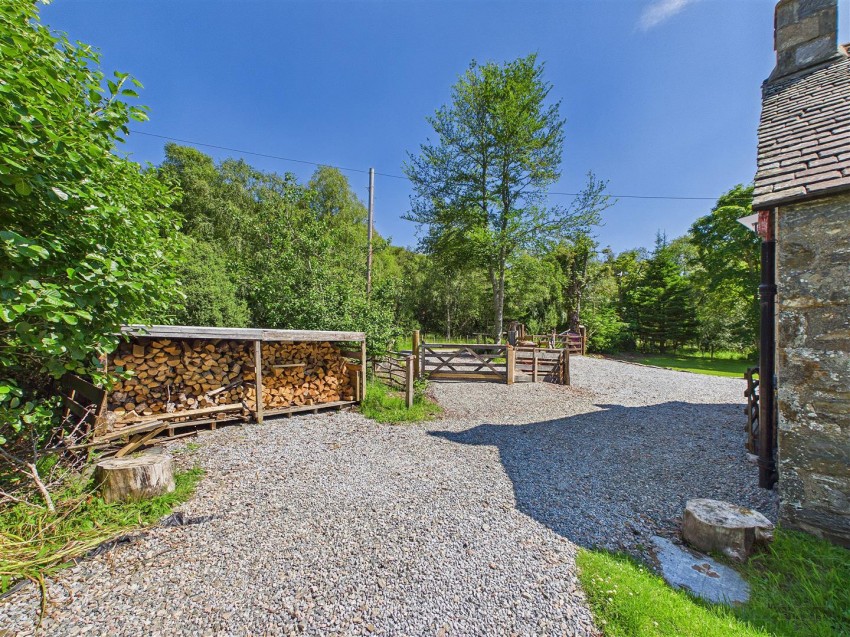 Images for Kirkton Cottage, Kirkmichael, Ballindalloch