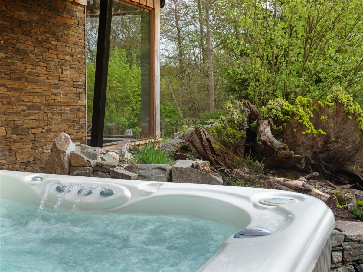 Images for The River House, Dalfaber Road, Aviemore EAID:massoncairnsltdapi BID:1