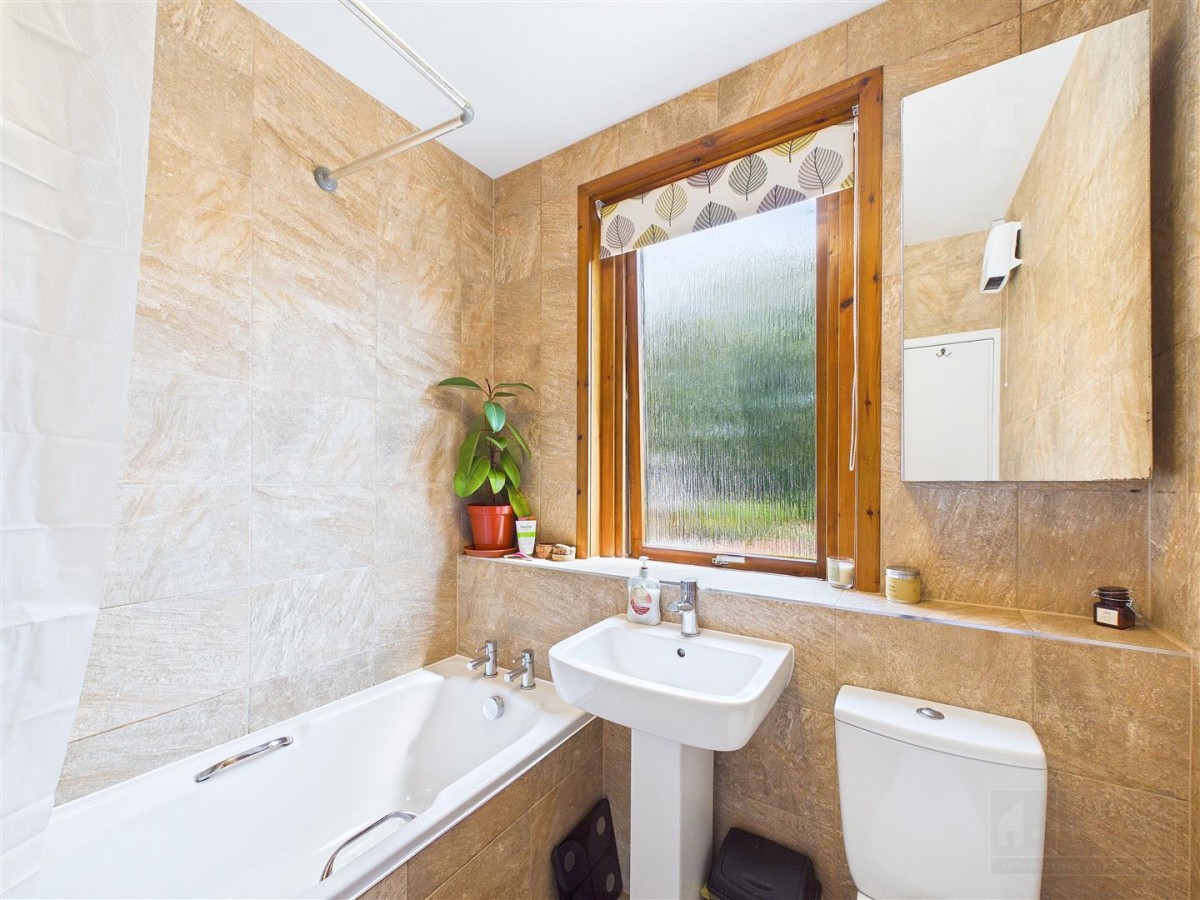 Images for Tigh na Allt, 23 Kylintra Crescent, Grantown on Spey EAID:massoncairnsltdapi BID:1