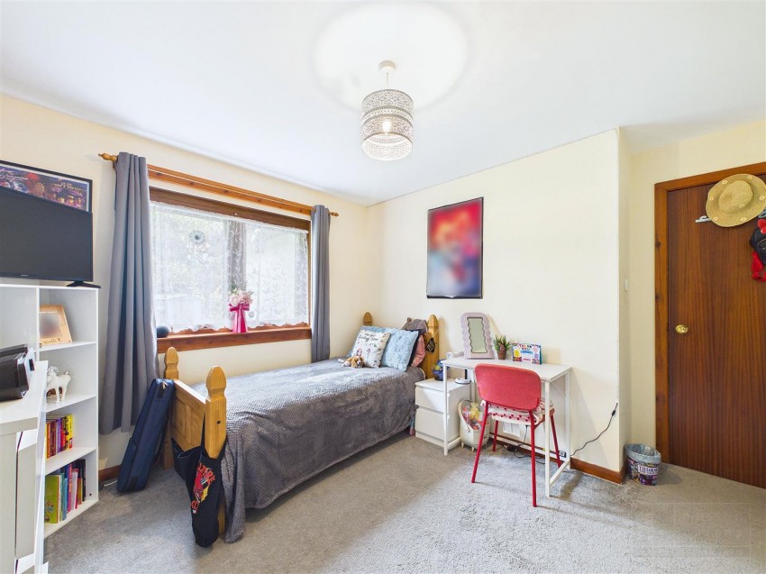 Images for 11 Grampian View, Aviemore