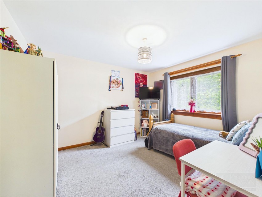 Images for 11 Grampian View, Aviemore
