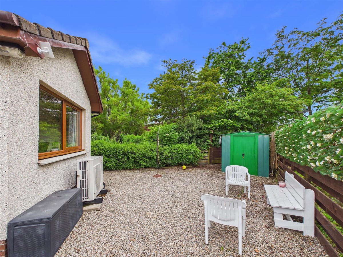 Images for 11 Grampian View, Aviemore EAID:massoncairnsltdapi BID:1