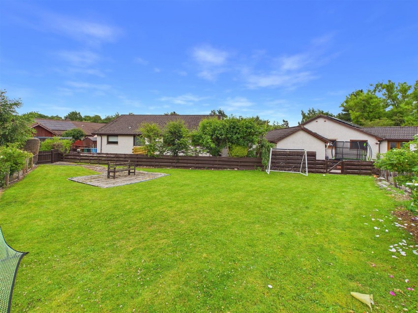 Images for 11 Grampian View, Aviemore