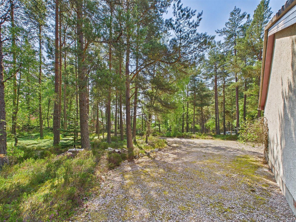 Images for Carsaig, Kinchurdy Road, Boat Of Garten EAID:massoncairnsltdapi BID:1