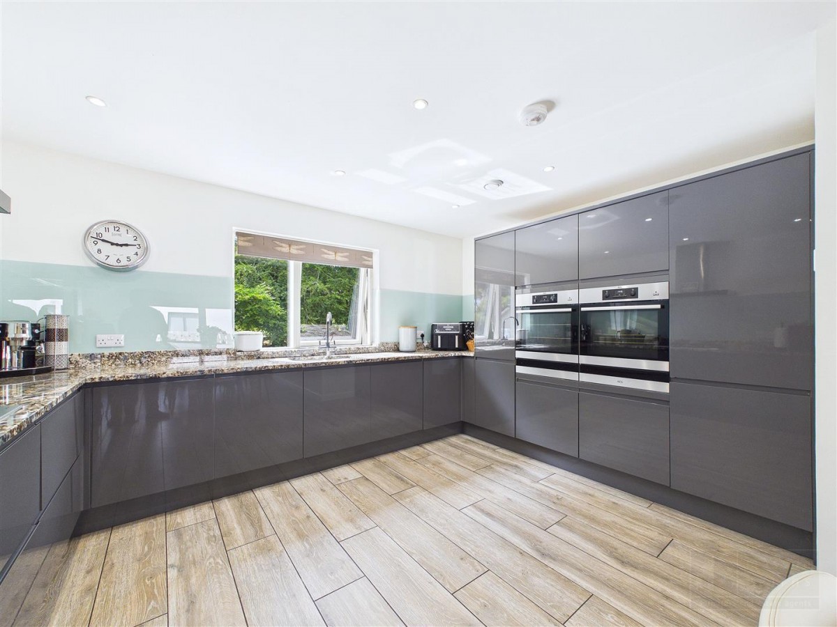 Images for 1 Lodge Park, Fort William Road, Newtonmore EAID:massoncairnsltdapi BID:1