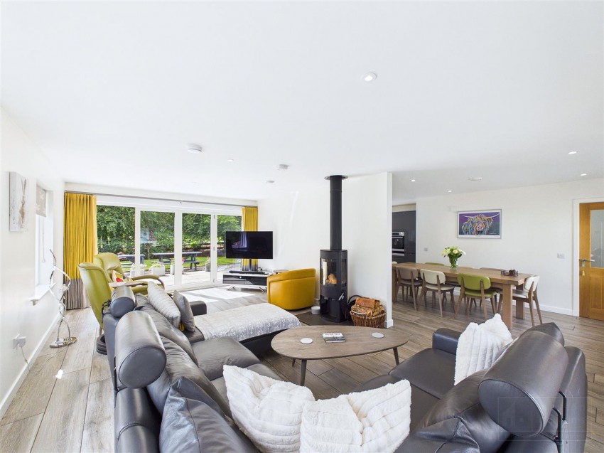 Images for 1 Lodge Park, Fort William Road, Newtonmore