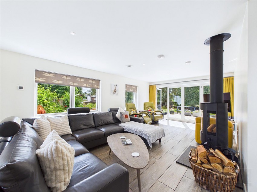 Images for 1 Lodge Park, Fort William Road, Newtonmore