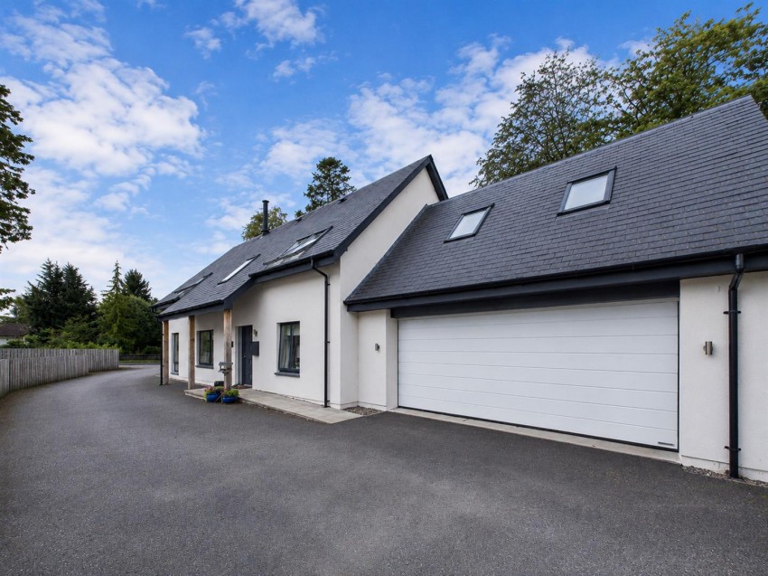 Images for 1 Lodge Park, Fort William Road, Newtonmore